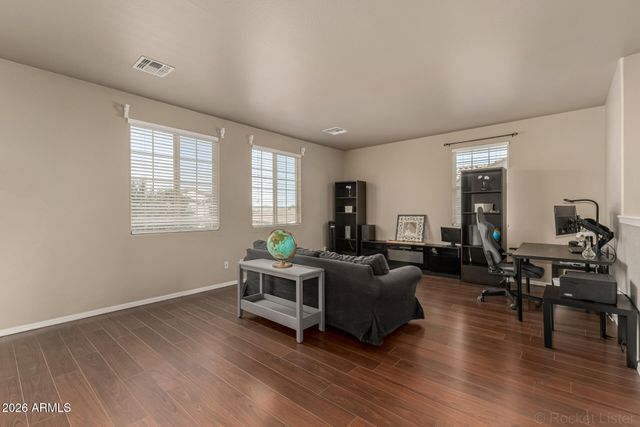 17153 W GAMBIT Trail, Surprise, AZ 85387