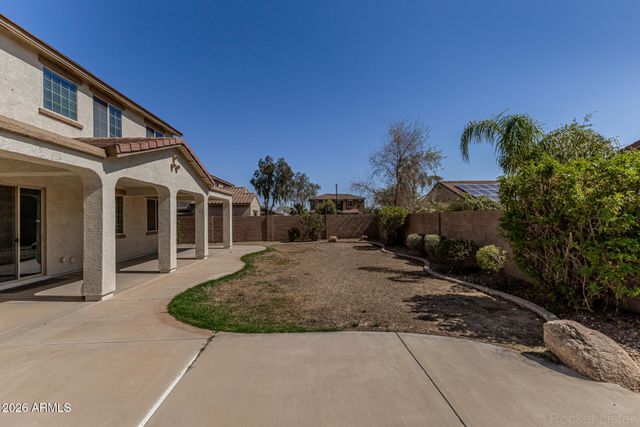 17153 W GAMBIT Trail, Surprise, AZ 85387