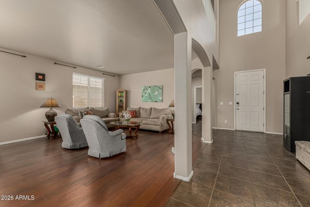 17153 W GAMBIT Trail, Surprise, AZ 85387