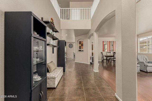 17153 W GAMBIT Trail, Surprise, AZ 85387