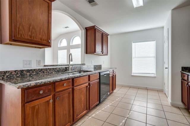 317 Meadow View Lane, Anna, TX 75409