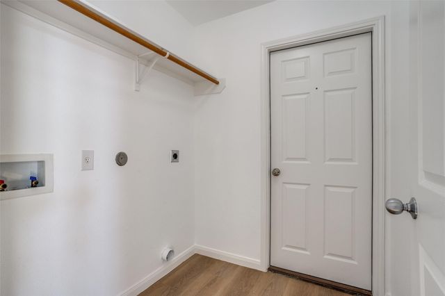 317 Meadow View Lane, Anna, TX 75409