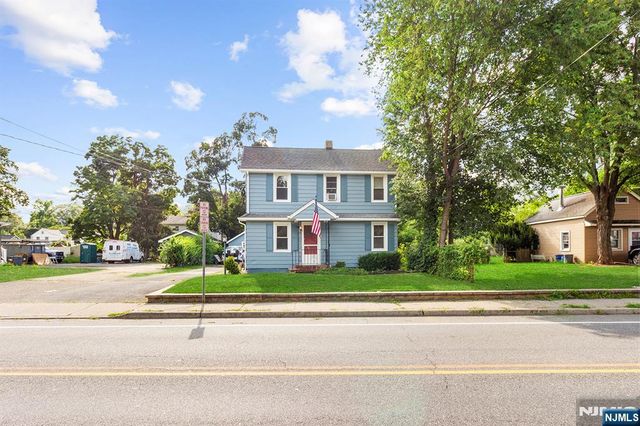 923 Ringwood Avenue 2, Wanaque, NJ 07420