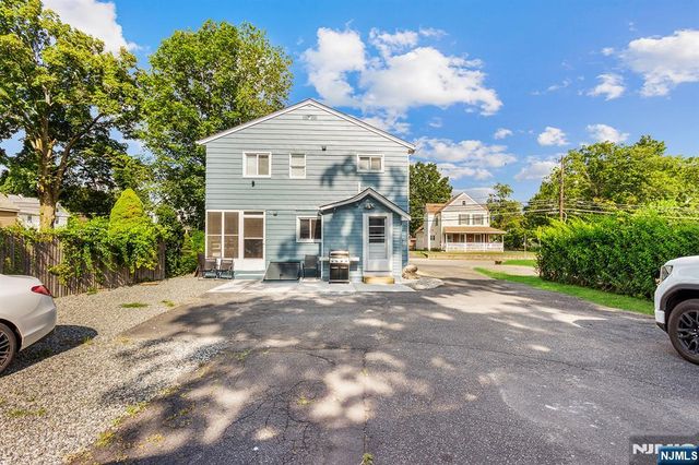 923 Ringwood Avenue 2, Wanaque, NJ 07420