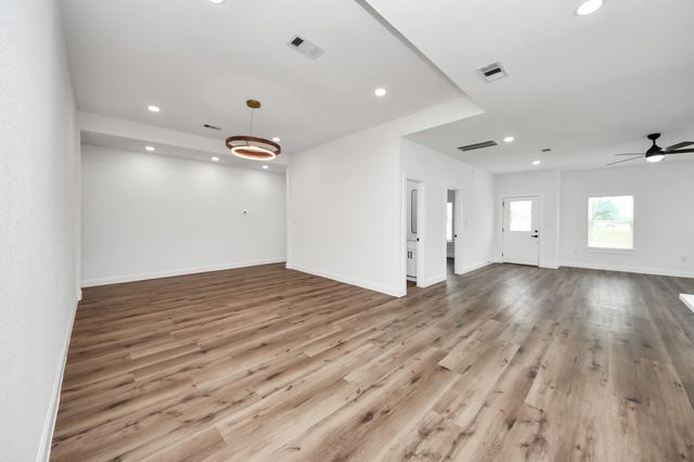 39934 Garrett Road R, Brookshire, TX 77423