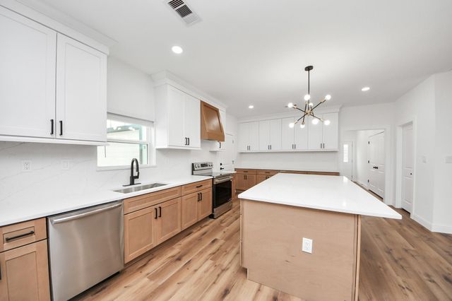 39934 Garrett Road R, Brookshire, TX 77423