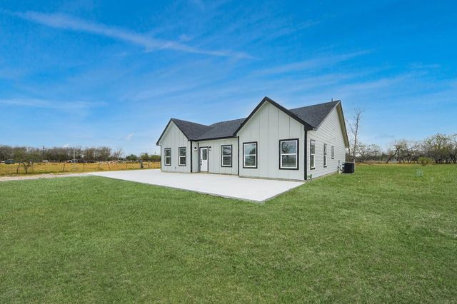 39934 Garrett Road R, Brookshire, TX 77423