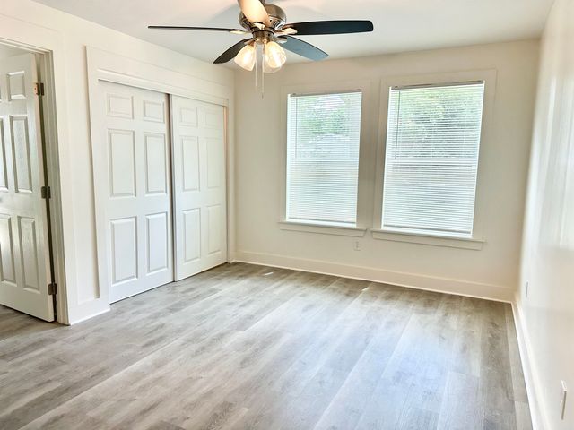 108 W Hughes St, Longview, TX 75602