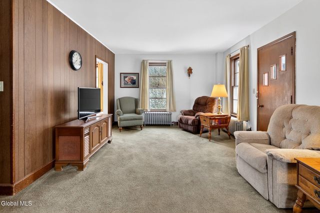 471 Russell Road, Bethlehem, NY 12203