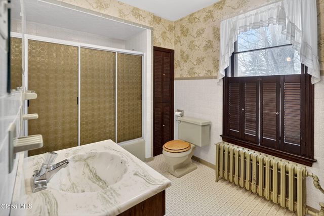 471 Russell Road, Bethlehem, NY 12203