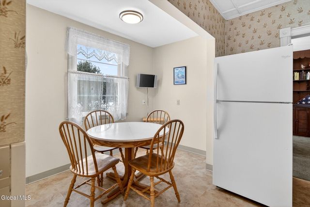 471 Russell Road, Bethlehem, NY 12203