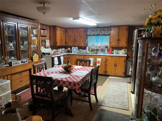 118 N SUNSET AVENUE, Mascotte, FL 34753