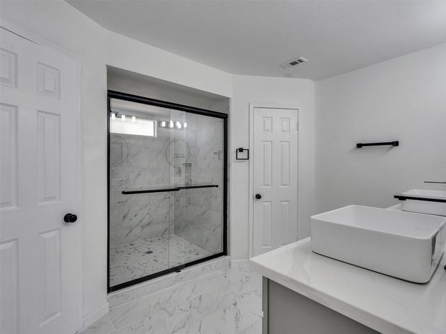 7610 Theisswood Rd, Spring, TX 77379