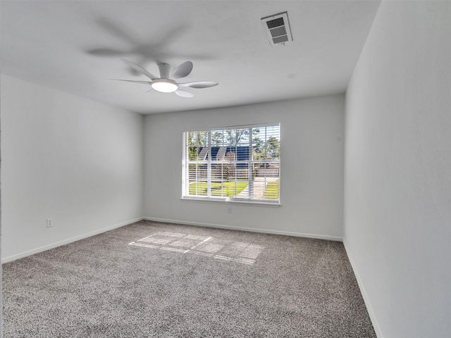 7610 Theisswood Rd, Spring, TX 77379