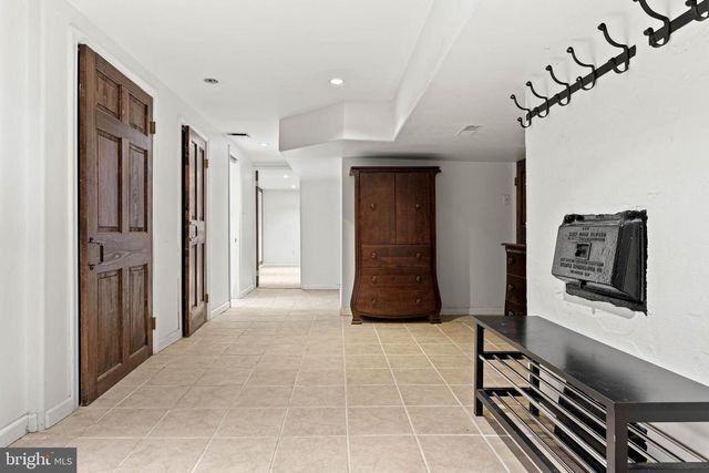 100 CHERRY LN, Wynnewood, PA 19096