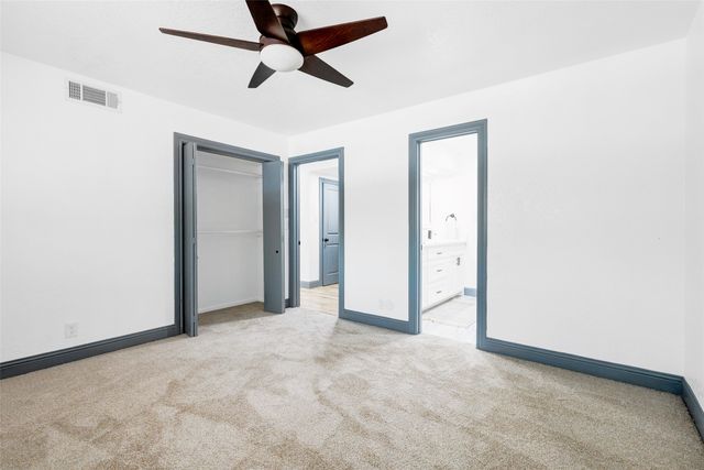 612 Circleview Drive S, Hurst, TX 76054