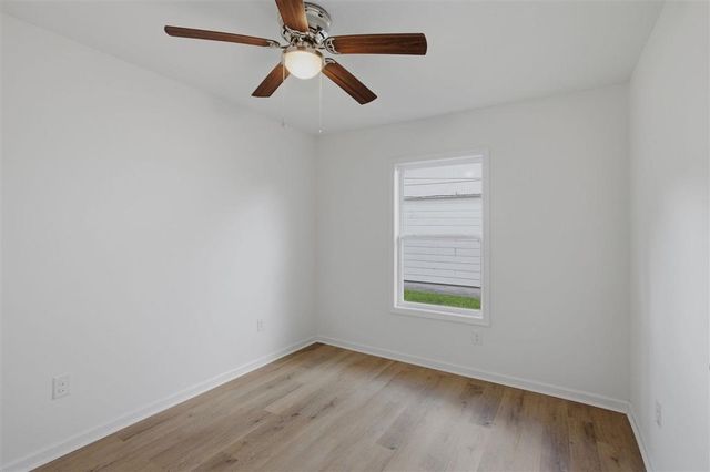 901 Cherryhill Street, Lake Charles, LA 70607