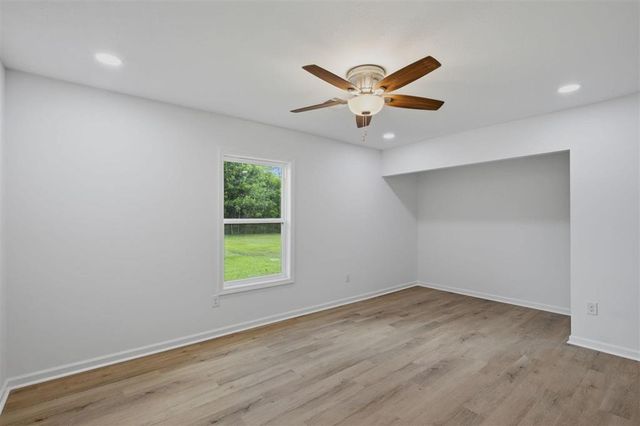 901 Cherryhill Street, Lake Charles, LA 70607