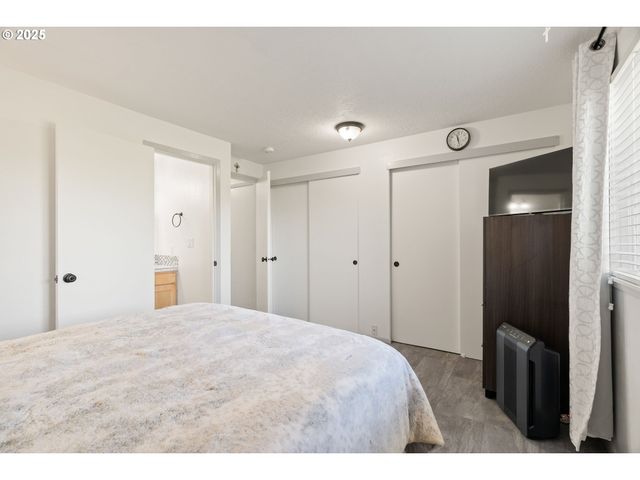 2701 Ne HALE Ave, Gresham, OR 97030