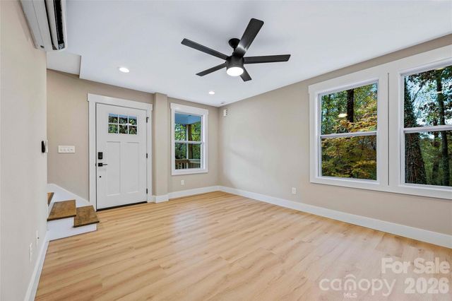 112 Baldwin Road, Arden, NC 28704