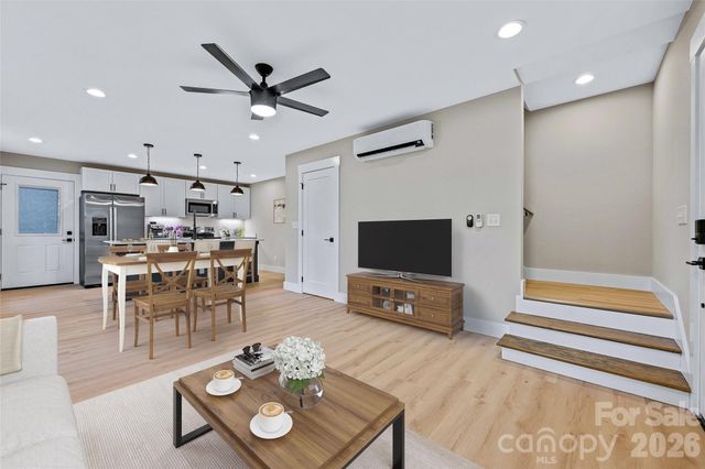 112 Baldwin Road, Arden, NC 28704