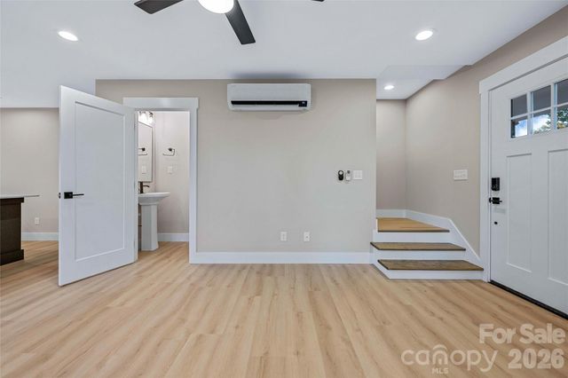 112 Baldwin Road, Arden, NC 28704