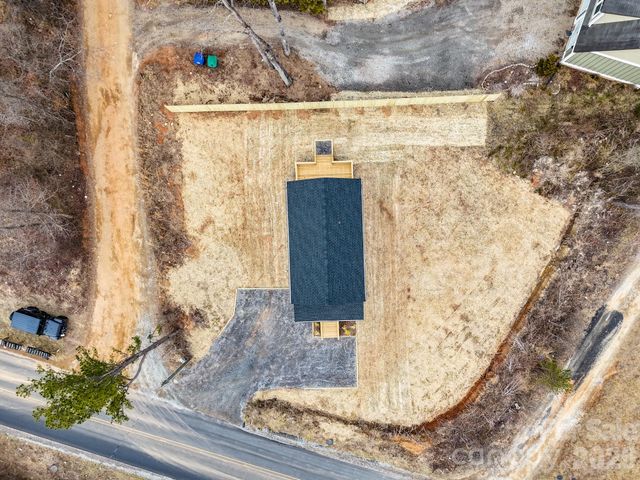 112 Baldwin Road, Arden, NC 28704