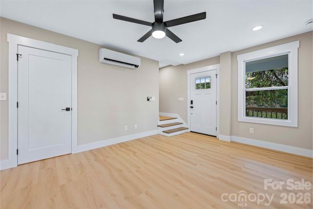 112 Baldwin Road, Arden, NC 28704