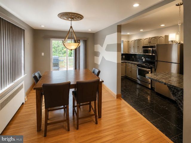 1024 CALLAHAN AVE, Lansdowne, PA 19050