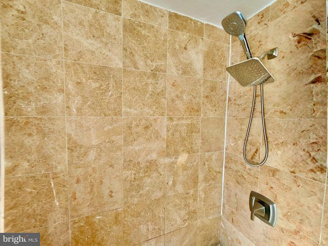 1024 CALLAHAN AVE, Lansdowne, PA 19050