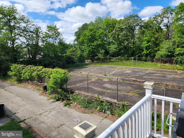 1024 CALLAHAN AVE, Lansdowne, PA 19050