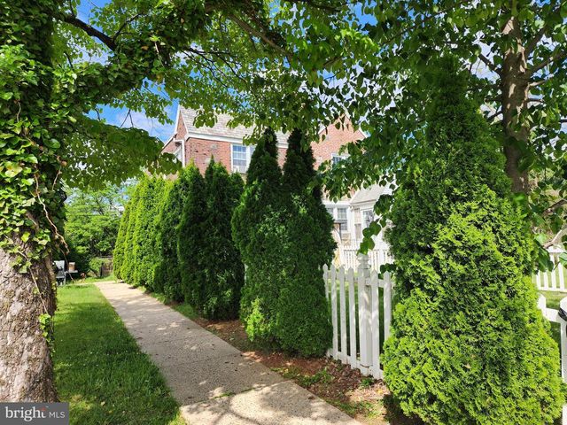 1024 CALLAHAN AVE, Lansdowne, PA 19050
