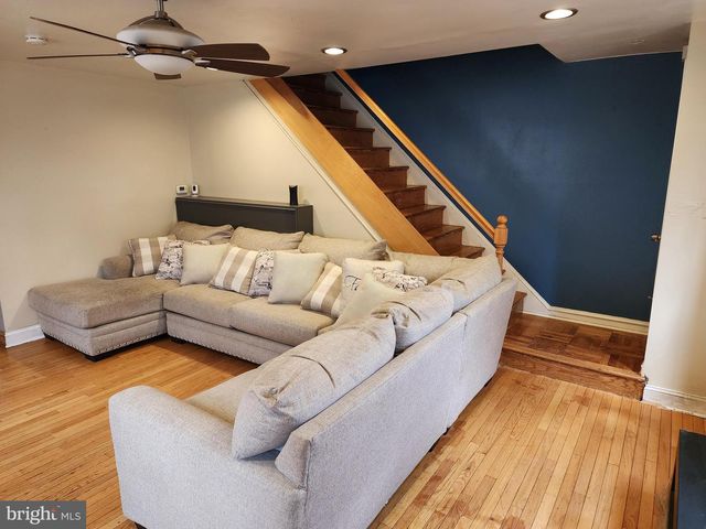 1024 CALLAHAN AVE, Lansdowne, PA 19050
