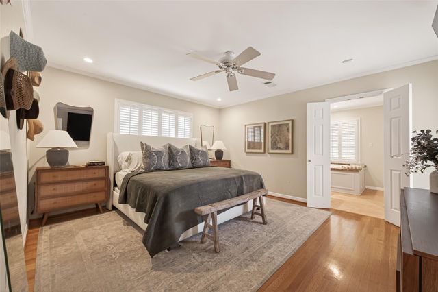 10122 Pine Forest Road, Houston, TX 77042