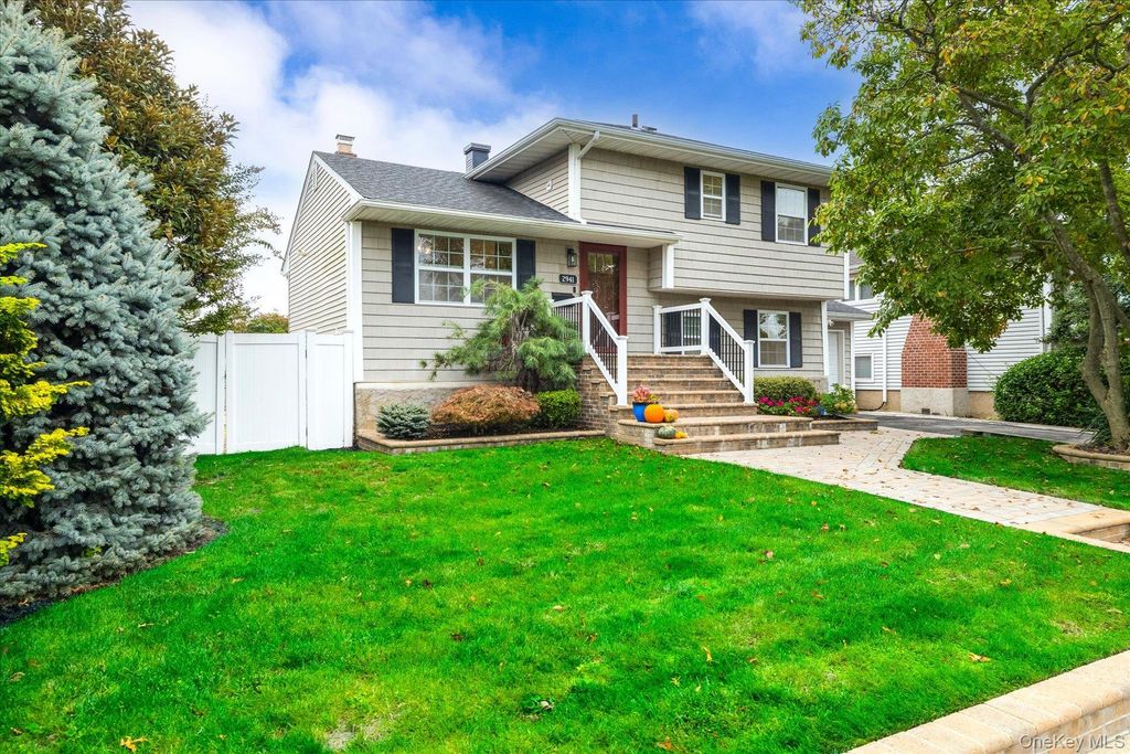 2941 Shore Road, Bellmore, NY 11710 — photo 2