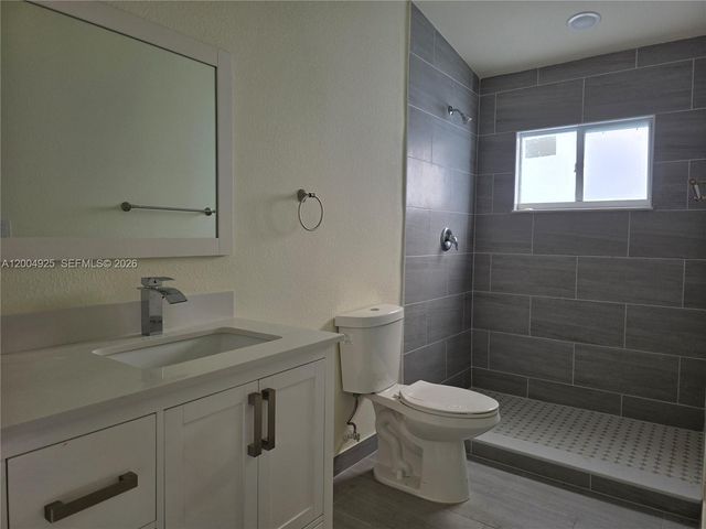 2913 SW 34th St., Lehigh Acres, FL 33976