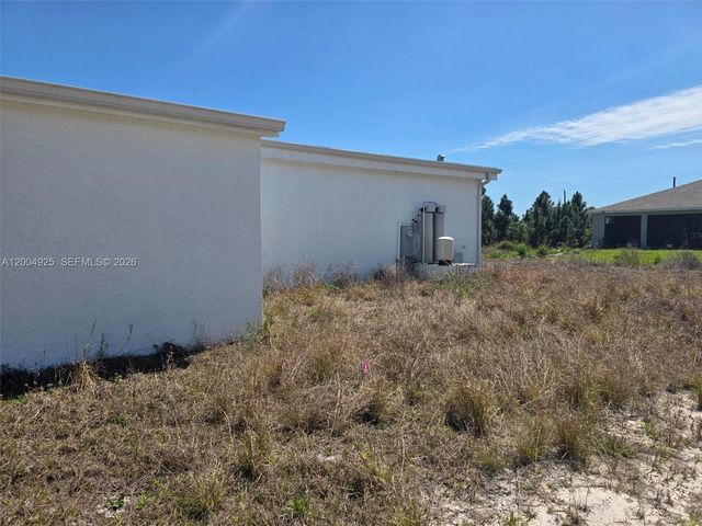 2913 SW 34th St., Lehigh Acres, FL 33976
