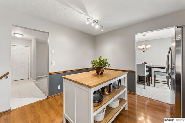 15286 U Street, Omaha, NE 68137