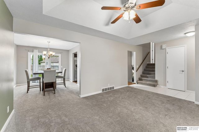 15286 U Street, Omaha, NE 68137