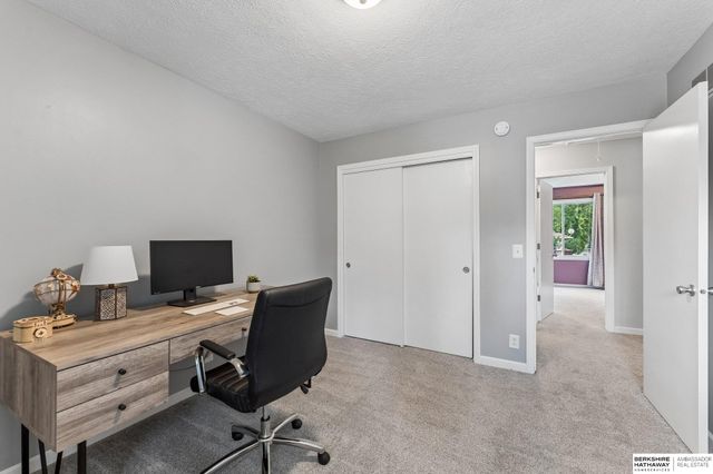 15286 U Street, Omaha, NE 68137