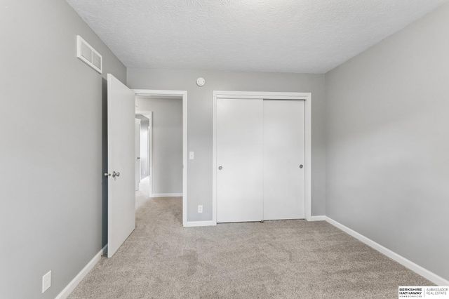 15286 U Street, Omaha, NE 68137