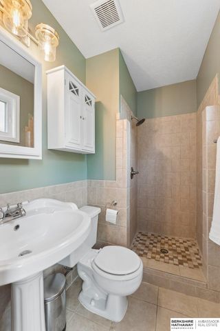 15286 U Street, Omaha, NE 68137