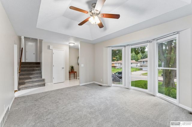 15286 U Street, Omaha, NE 68137