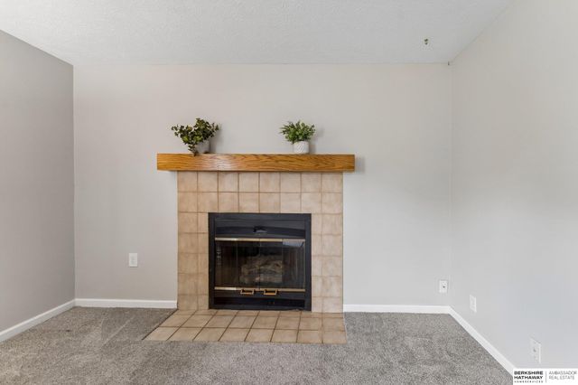 15286 U Street, Omaha, NE 68137