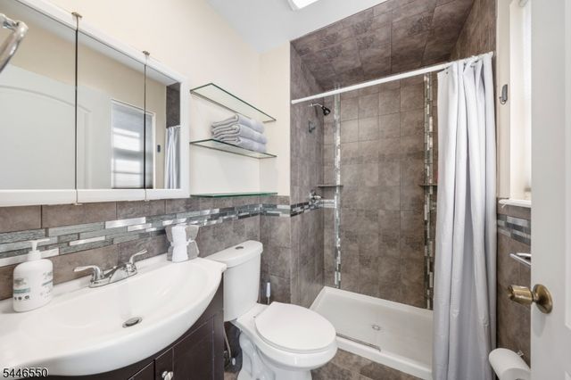 128 Baltimore Ave, Hillside Twp., NJ 07205