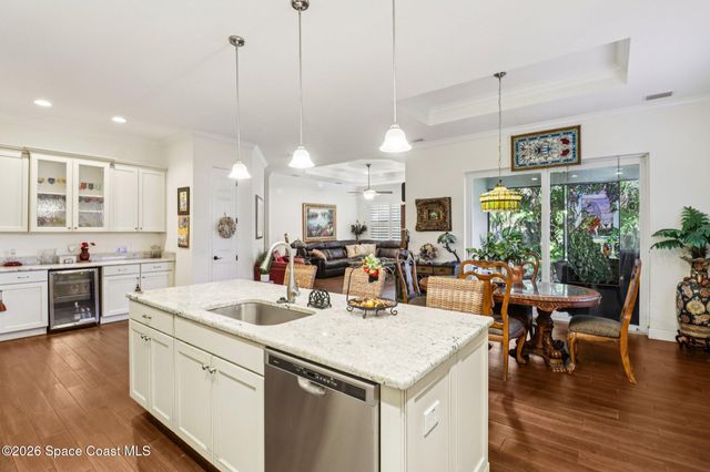 121 Seminole Lane, Cocoa Beach, FL 32931