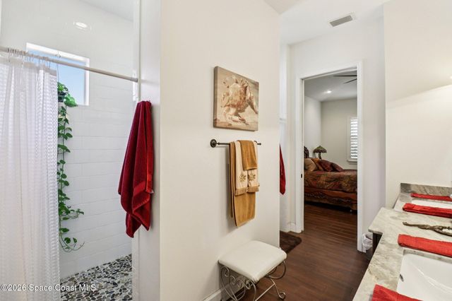 121 Seminole Lane, Cocoa Beach, FL 32931