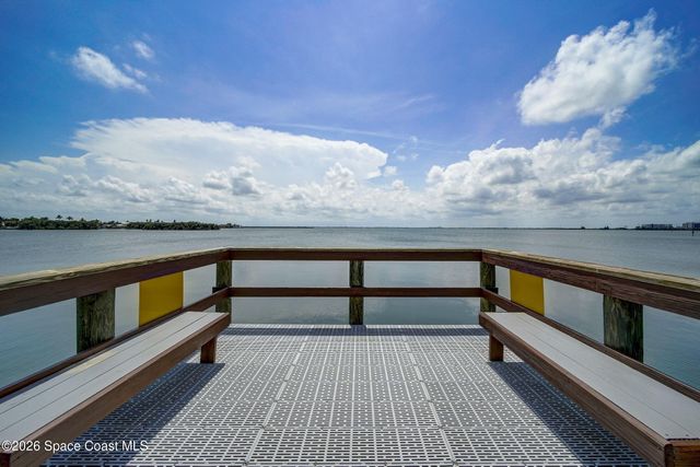 121 Seminole Lane, Cocoa Beach, FL 32931