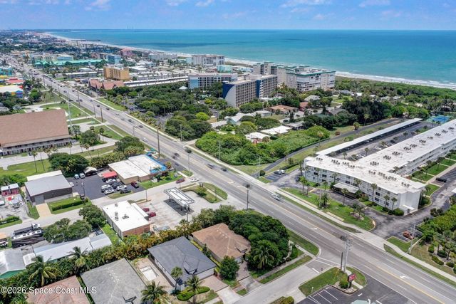 121 Seminole Lane, Cocoa Beach, FL 32931