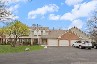 1406 Aldgate Court D2, Wheeling, IL 60090